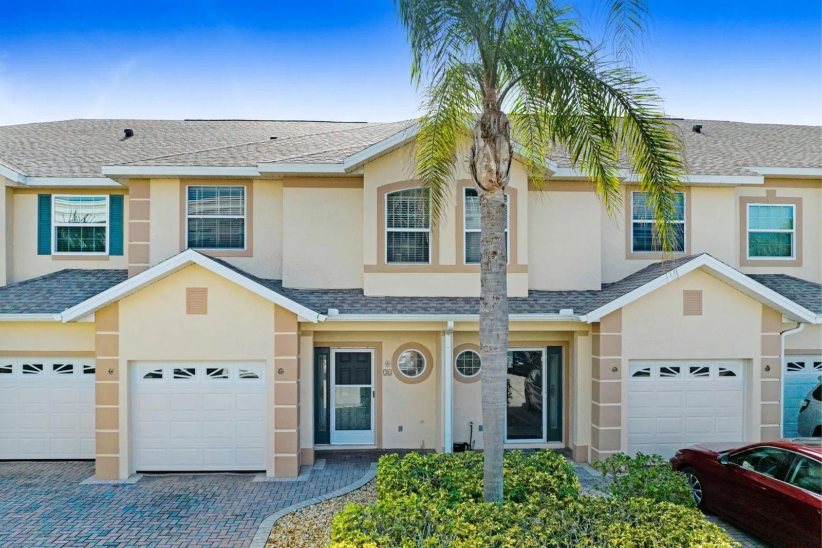 Front entry of 5201 Ocean Beach Blvd #20 in Villas by the Sea