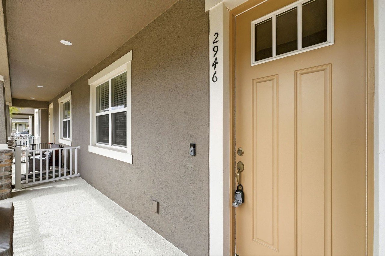 Front door and entry of 2946 Firebush Way