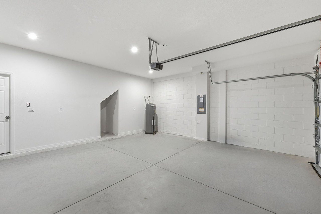 Two-car garage at 2946 Firebush Way